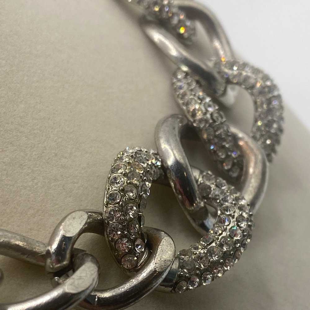Elegant Heavy Silver Tone Clear Rhinestone Statement Chain Necklace - Picture 4 of 9